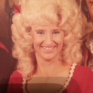 Meet your Posher, Beatrice